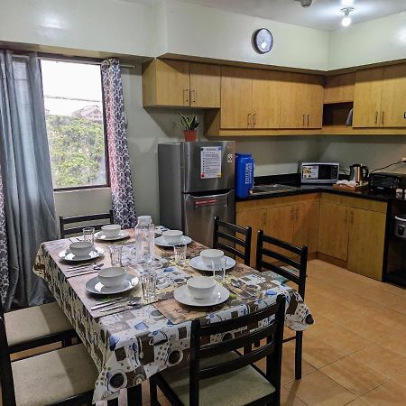 Ferienwohnung Acacia Estates' The Getaway Taguig Jade Tower Manila Exterior foto